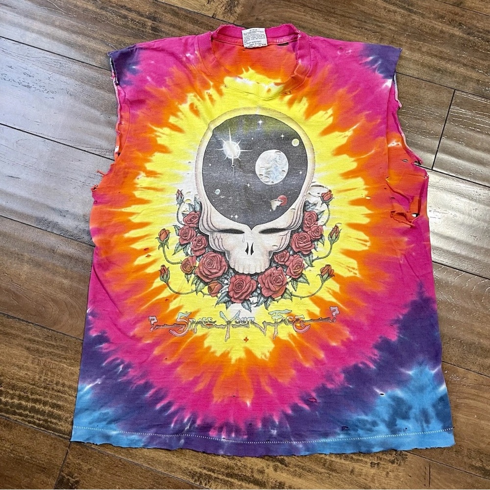 Rare Vintage 90’s Grateful Dead Tie-Dye cut off distressed cut off t shirt L